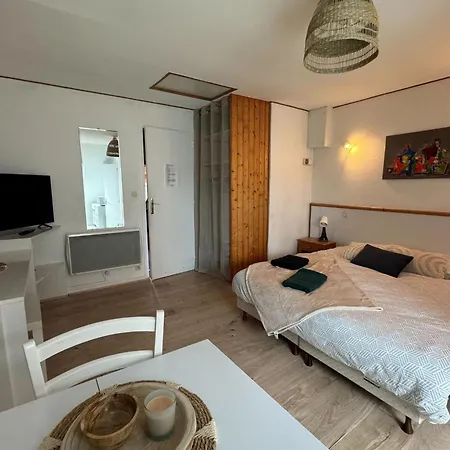 Bright And Charming Studio In Apartmán Bieville-Beuville