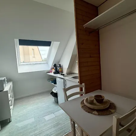 Bright And Charming Studio In Apartamento